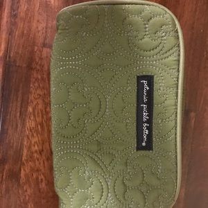 Petunia Pickle Bottom powder room case